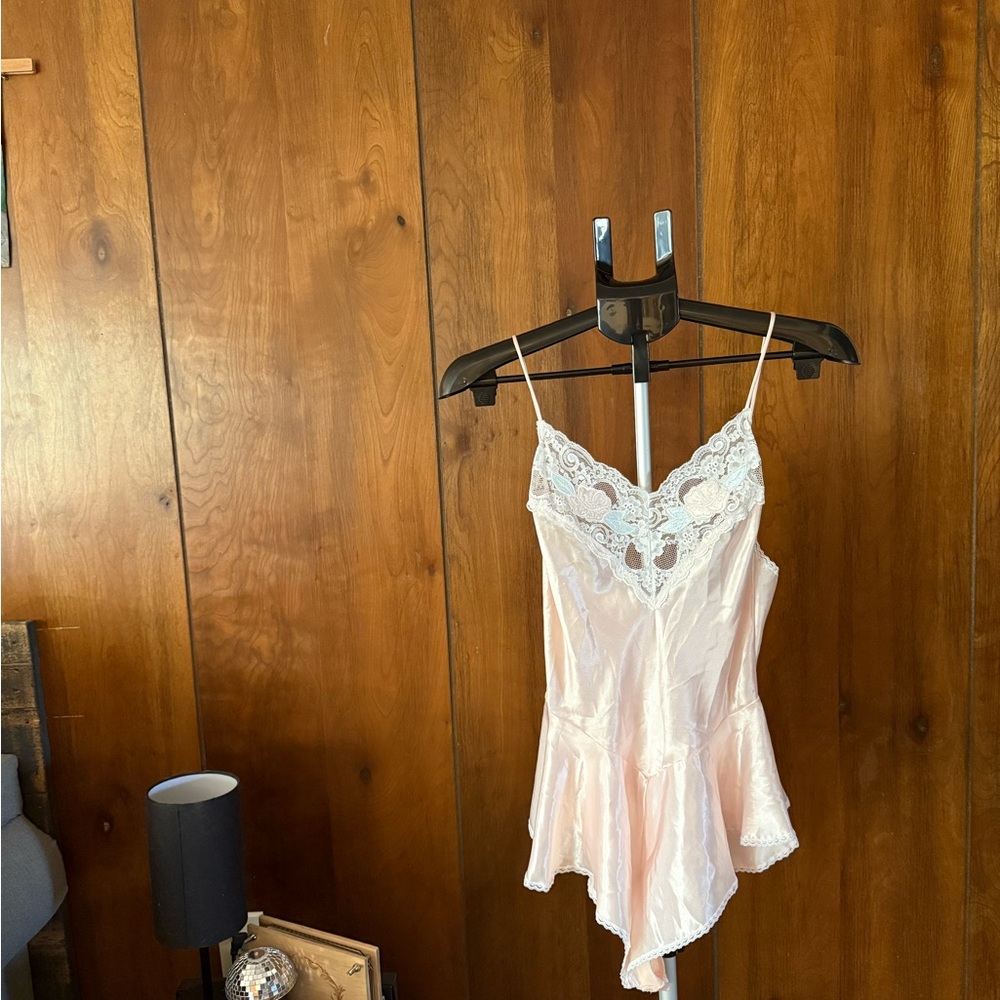 Vintage Lace-Trim Satin Chemise Slip in Light Pink